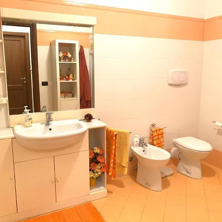 Monte Acuto לינה וארוחת בוקר